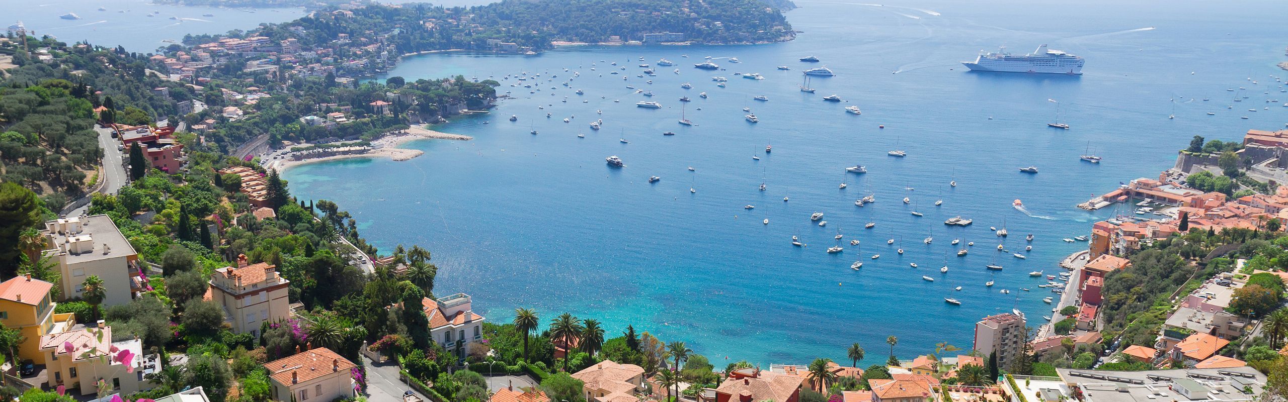 France’s Visitor Visa: A Faster Option for Family Members of Local Hire (Salarié) Employees