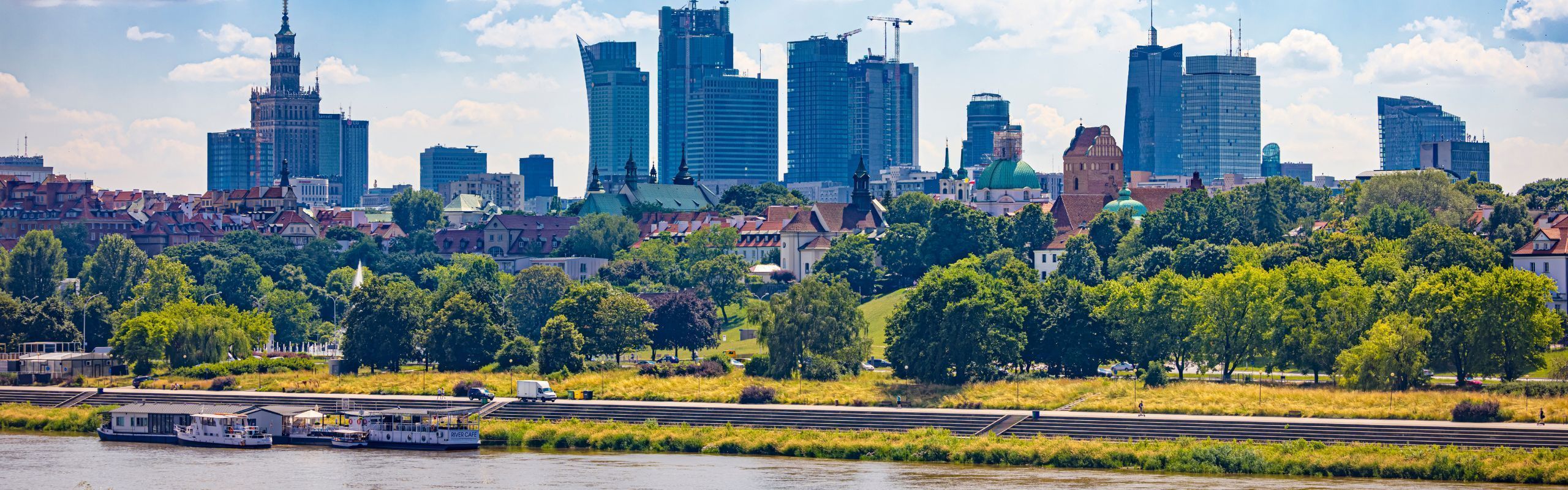 Fragomen Welcomes Partner Karolina Schiffter to Poland Practice, Adds to Poland Presence with New offices in Wrocław and Gdańsk