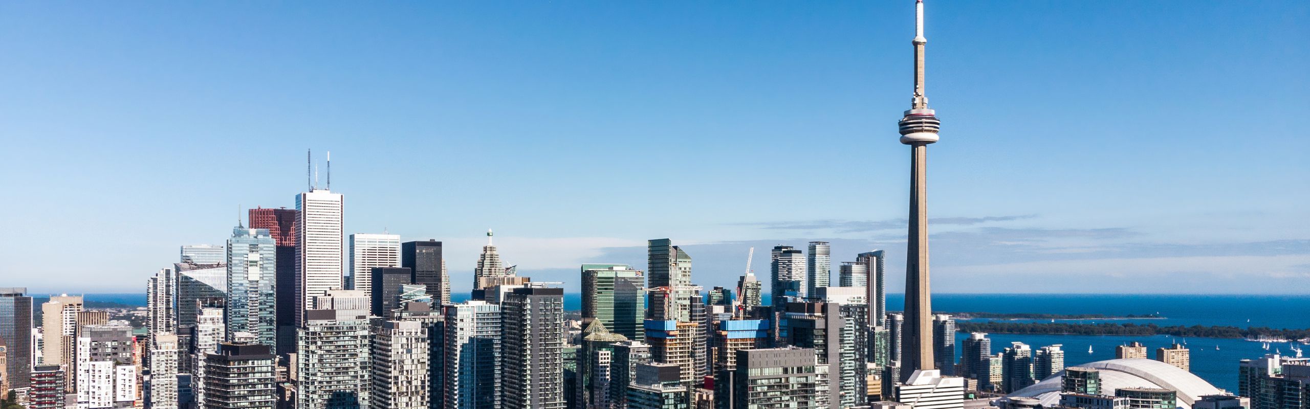 Toronto Star: Canada’s Immigration Department Cutting 3,300 Jobs, Prompting Concerns over Backlogs and Processing Times