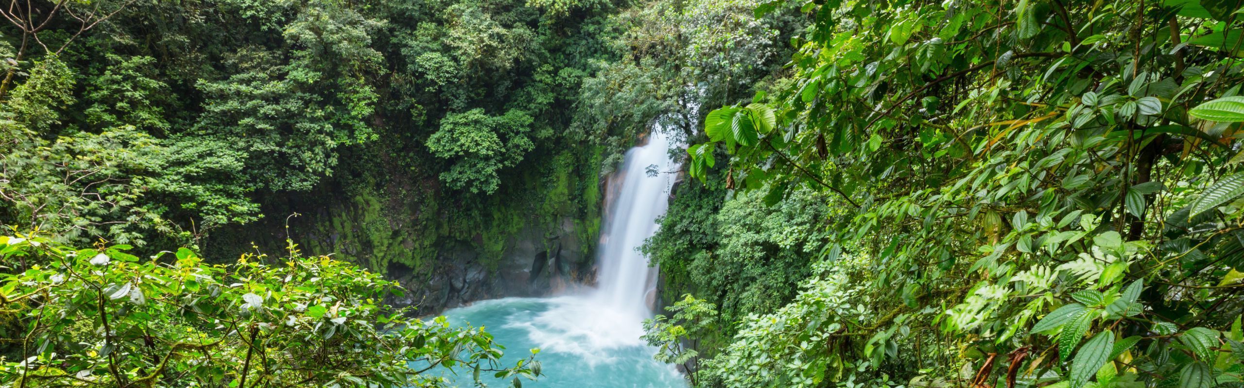Image of a waterfall in Costa Rica