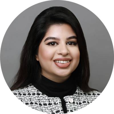 Photo of Aisha Shahid