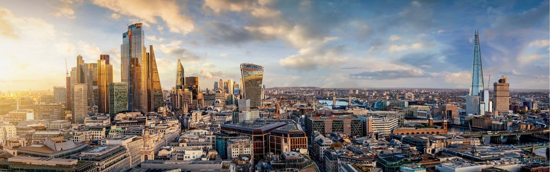 London city, Fragomen office