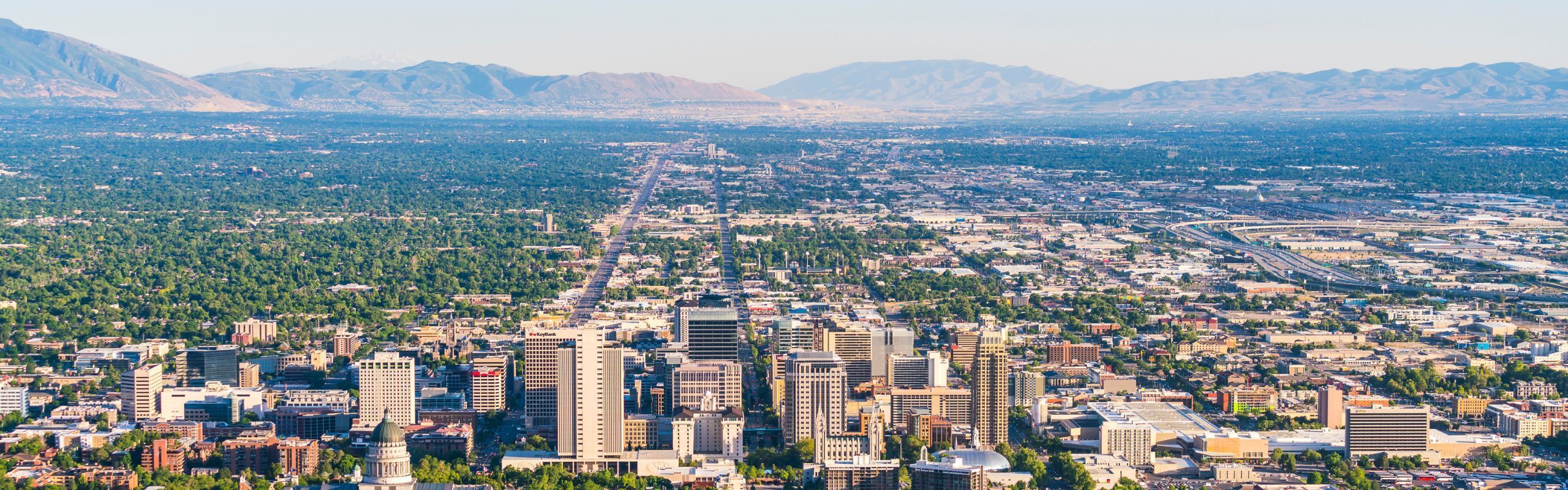 Utah Business Recognizes Fragomen Salt Lake City Lawyers in Legal Elite Awards