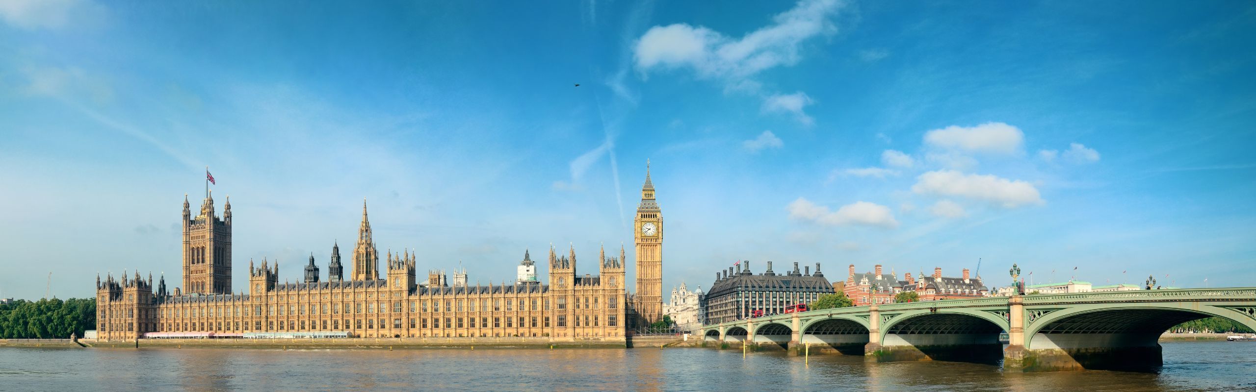 Personnel Today: Immigration: Huge Fall in Health and Care Worker Visas