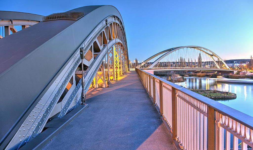 Frankfurt Bridge