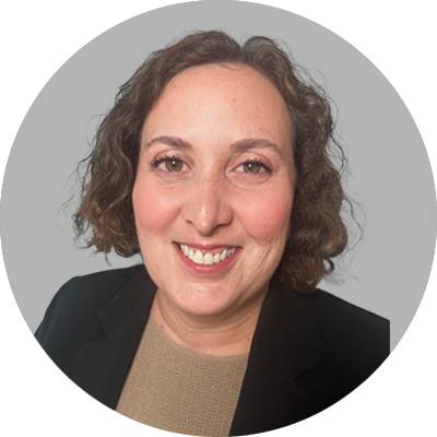 Photo of Leah Rogal